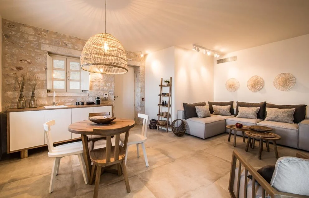 La Terra Suite